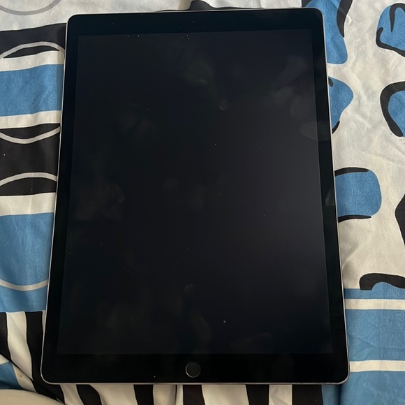 iPad Pro great condition only thing is don’t have the plug for it